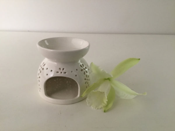 White Flower Cutout Oil Burner