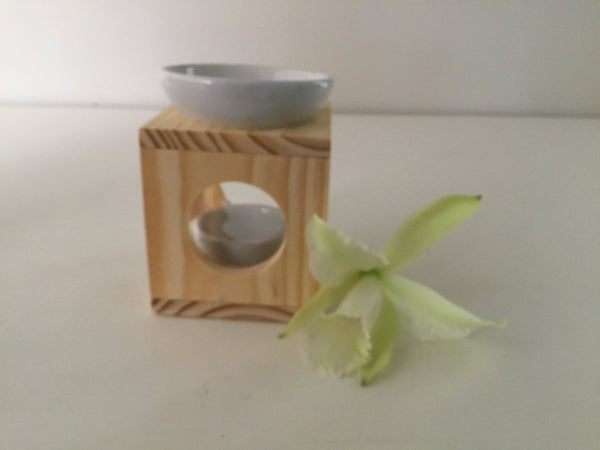 White Ceramic and Timber Oil Burner