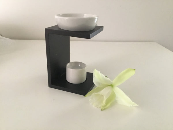 Eleuthia Matt Black Wooden Oil Burner